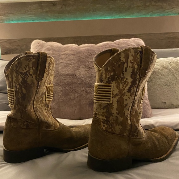 United States Camo Boots - Picture 4 of 4